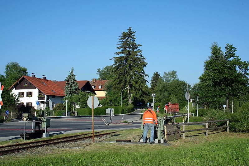 http://www.railroadpics.de/by/by2006/large/20060613_29.jpg
